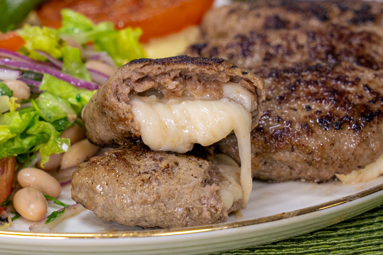 Izgara Kaşarlı Köfte